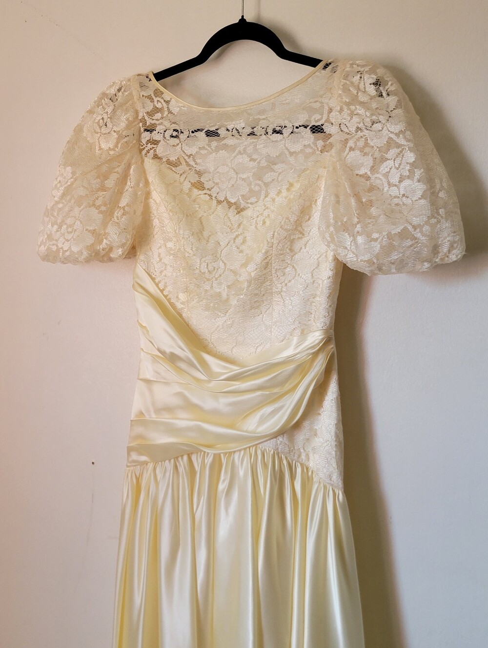Vintage 80s Bridal Originals Yellow Lace Puff Sleeve Drop Waist Dress Sz XS/S